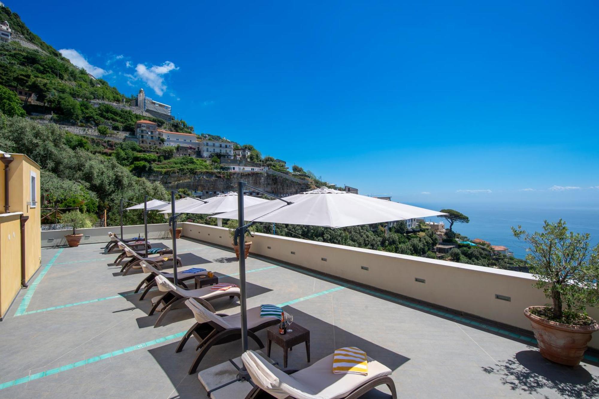 Le Contrade By Sosore Holiday Homes -Amalfi Coast Furore Oda fotoğraf