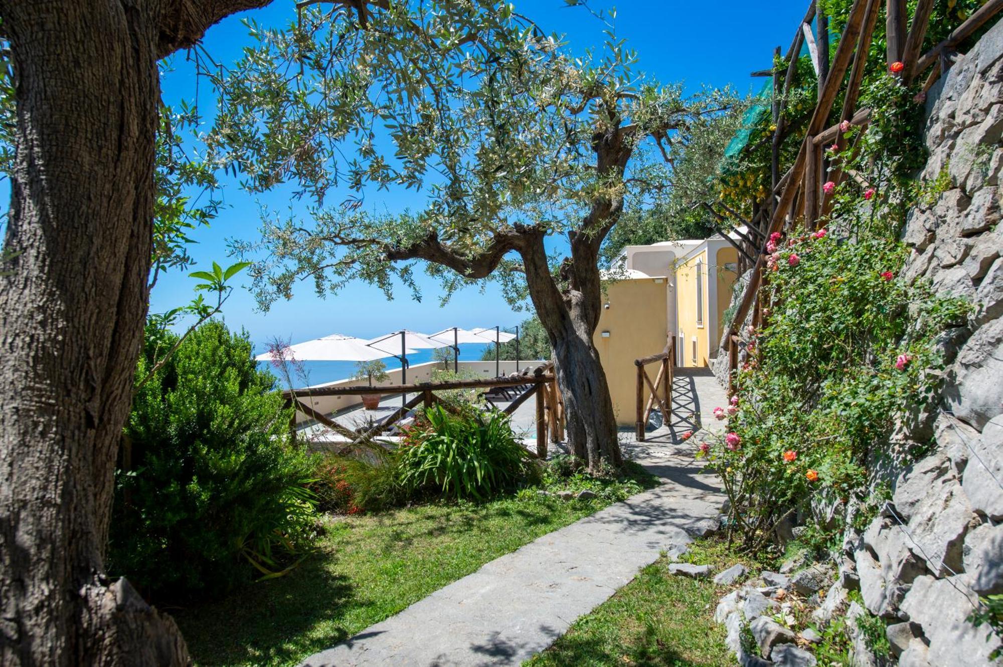 Le Contrade By Sosore Holiday Homes -Amalfi Coast Furore Oda fotoğraf