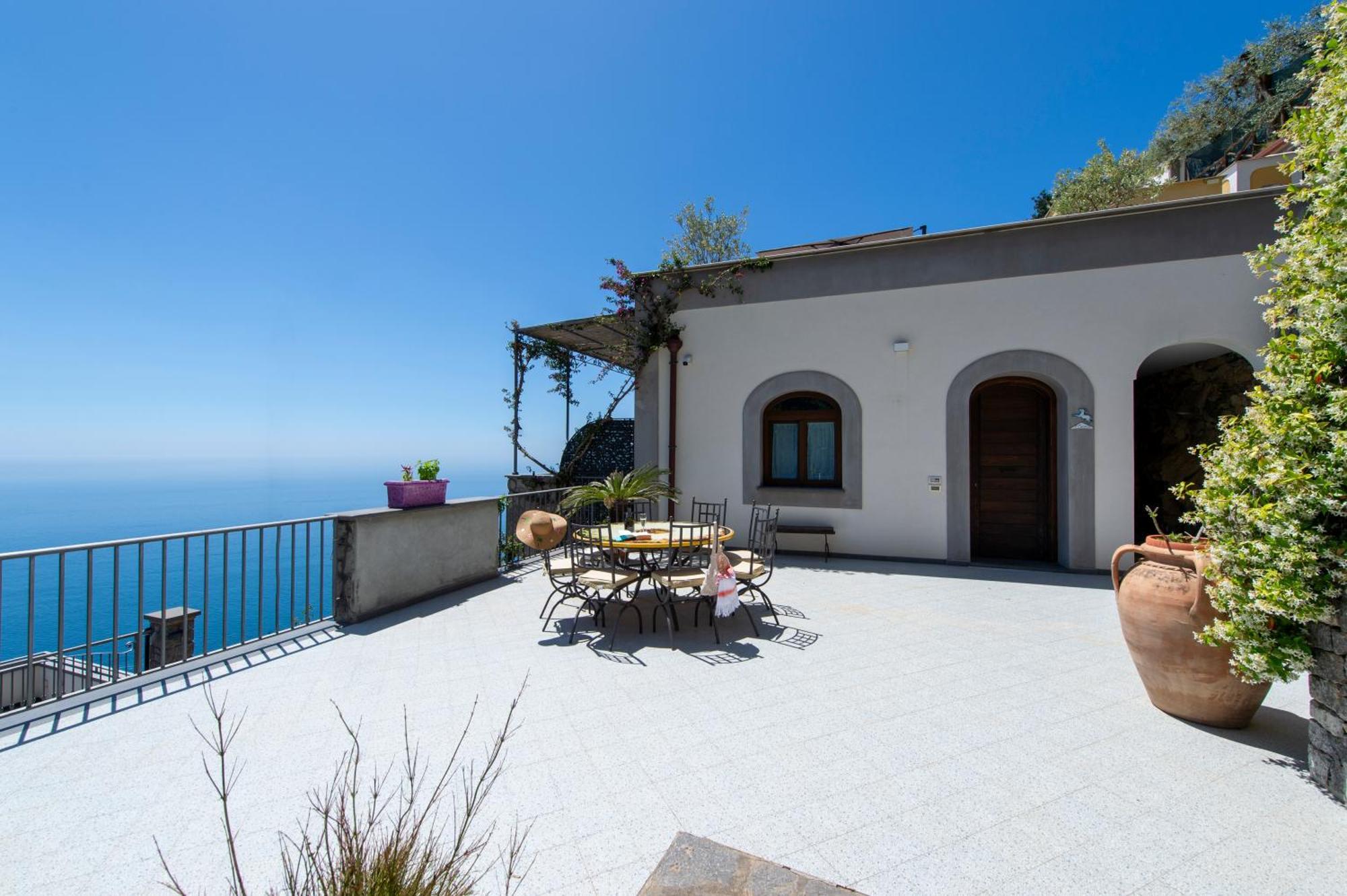 Le Contrade By Sosore Holiday Homes -Amalfi Coast Furore Oda fotoğraf